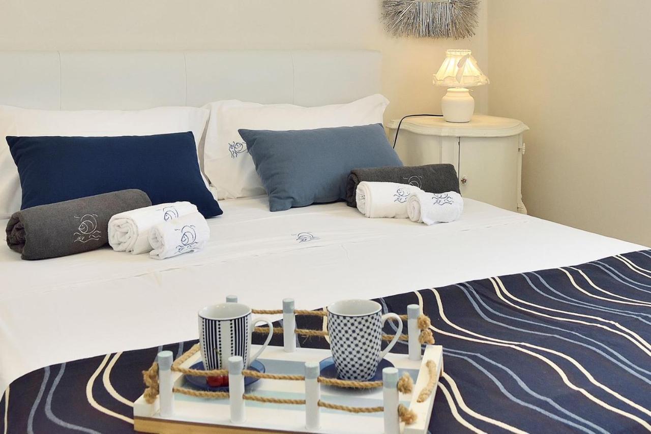 Casa Con Accesso Al Mare Apartman Santa Maria Del Focallo Kültér fotó