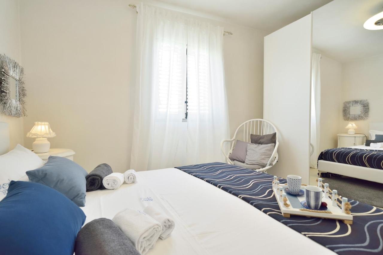 Casa Con Accesso Al Mare Apartman Santa Maria Del Focallo Kültér fotó