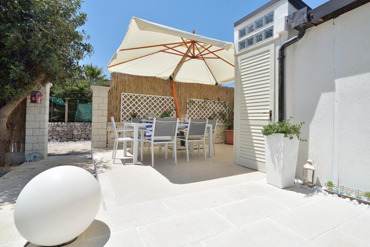 Casa Con Accesso Al Mare Apartman Santa Maria Del Focallo Kültér fotó